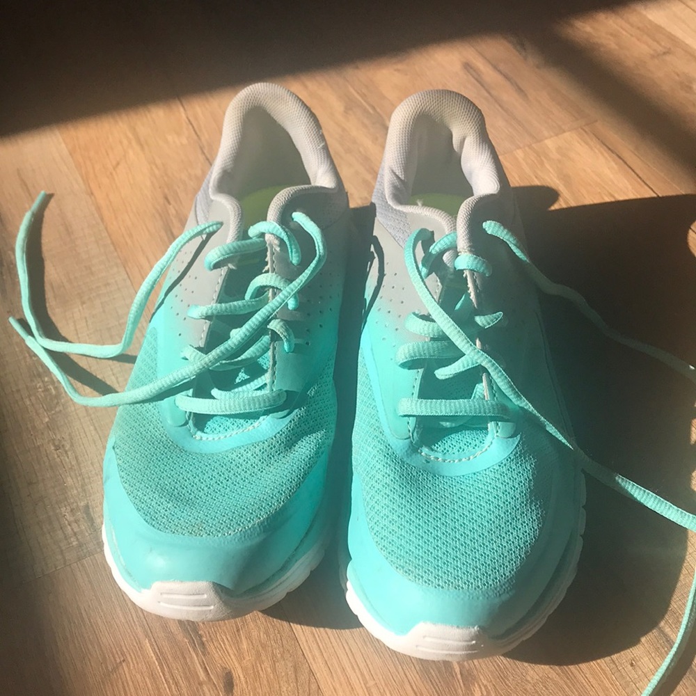 Work out shoes